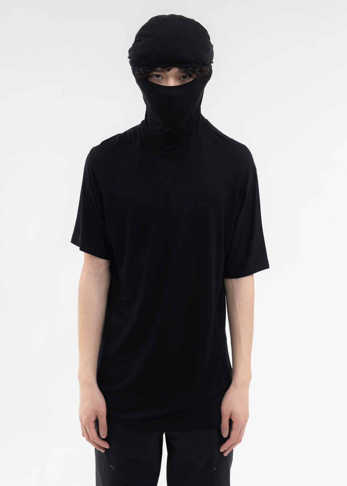 5.0  TEE CENTER (BLACK)