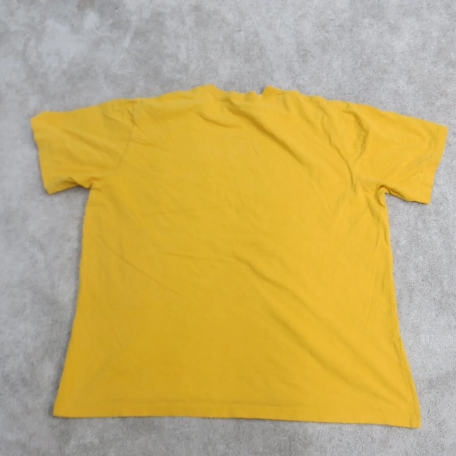 Carhartt Shirt Mens 2XL Yellow Pocket Tee Work Wear Cotton Casual Swoosh Logo