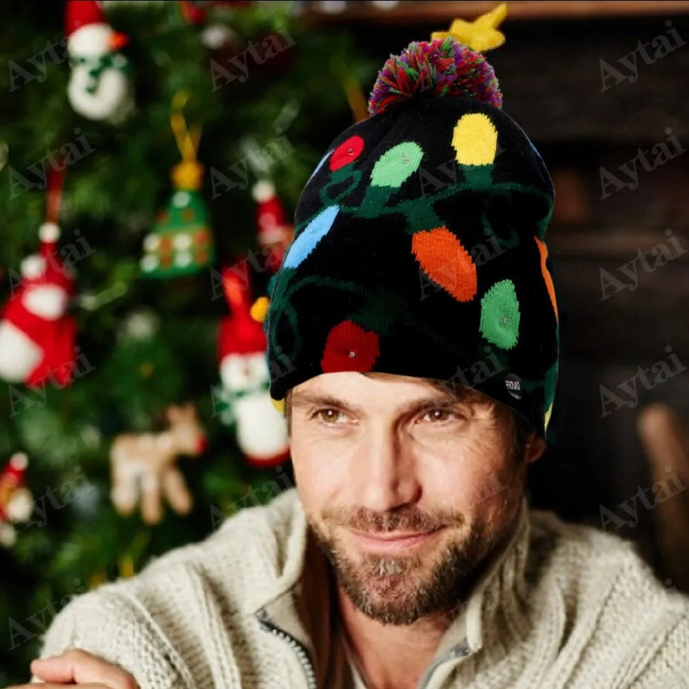 LED Knitted Ugly Sweater Christmas Beanie (Unisex)
