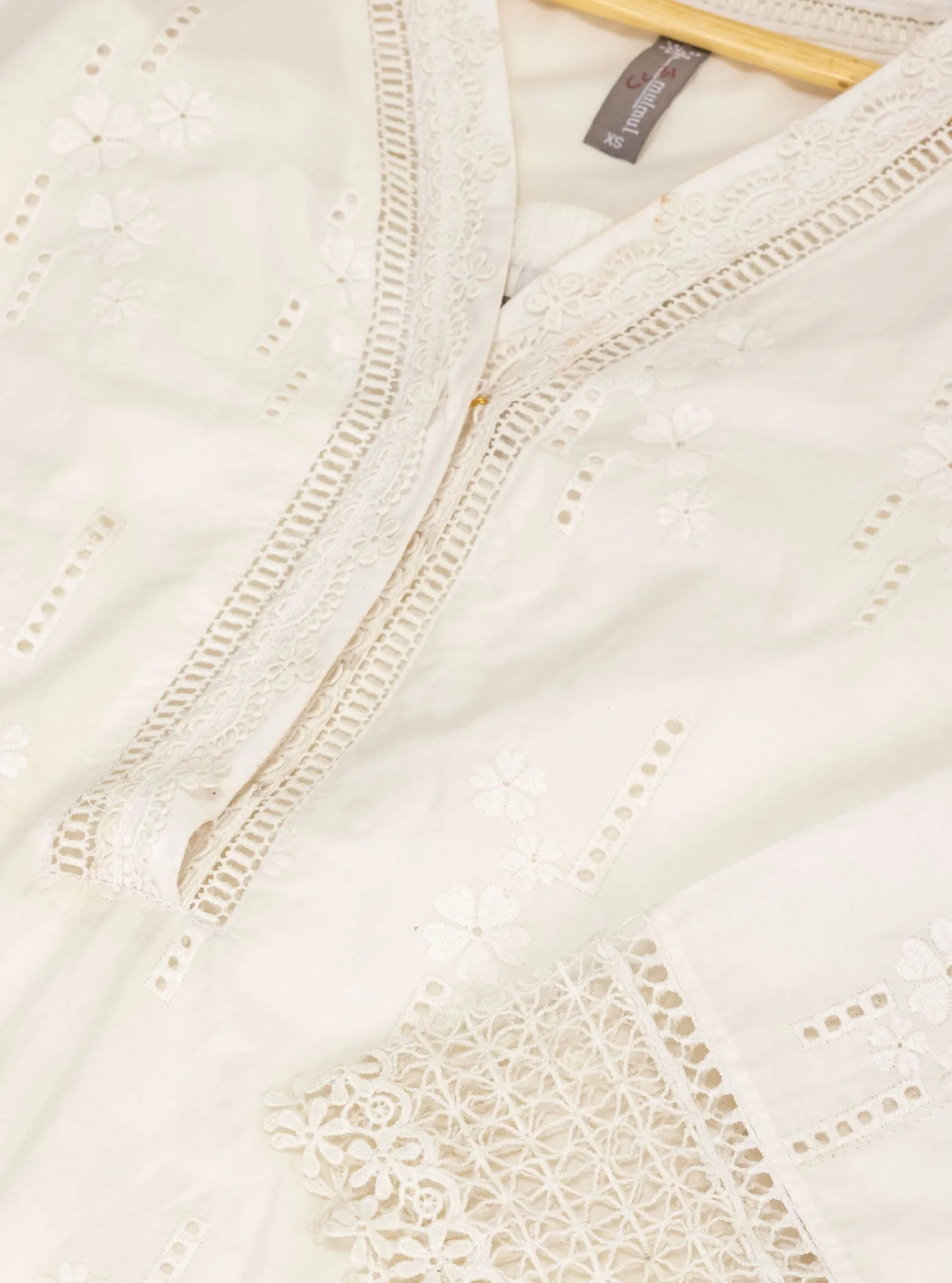Mulmul Cotton Riwa White Kurta With Riwa White Palazzo