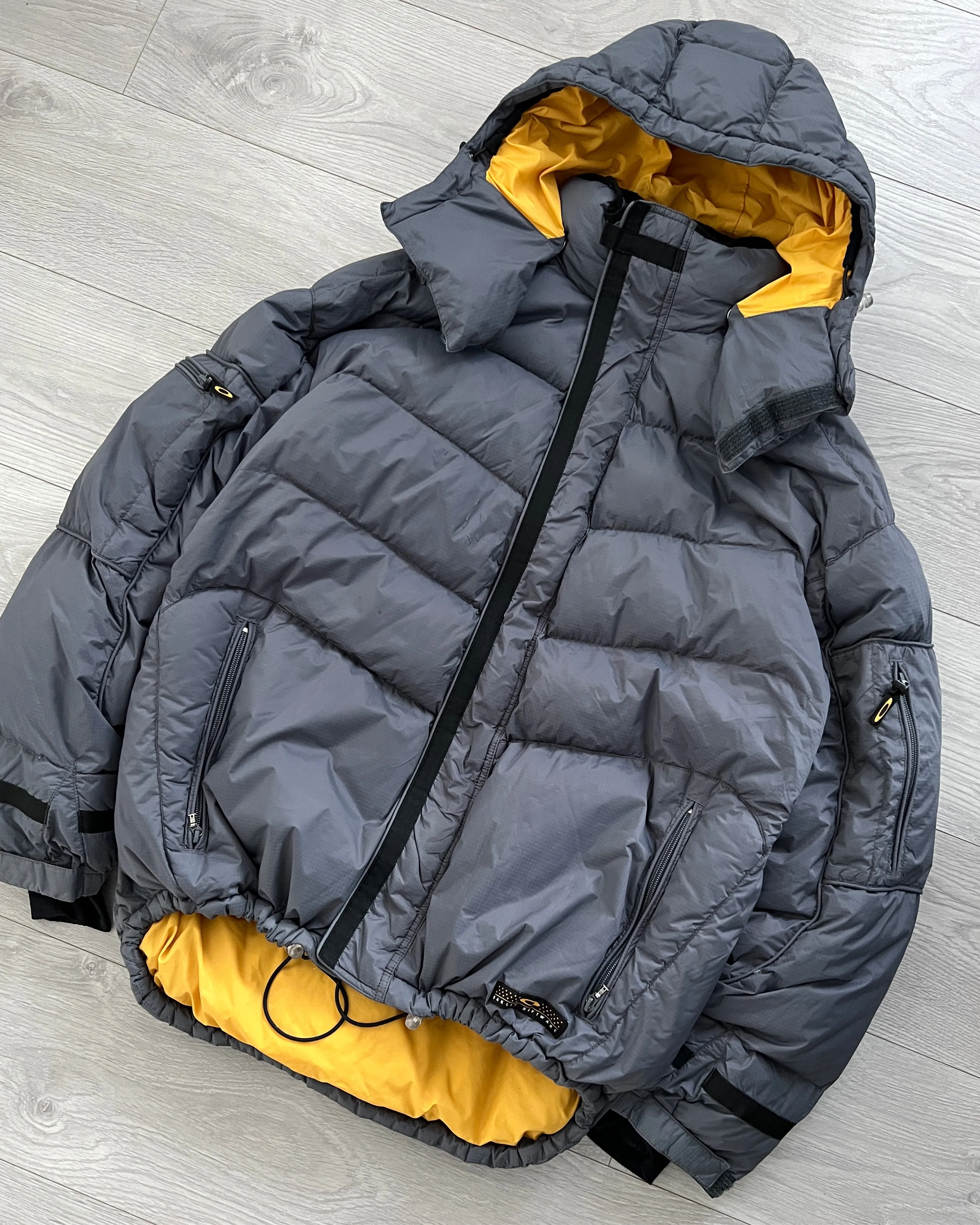 Oakley Software FW2006 Goose Down Technical Puffer Jacket - Size S
