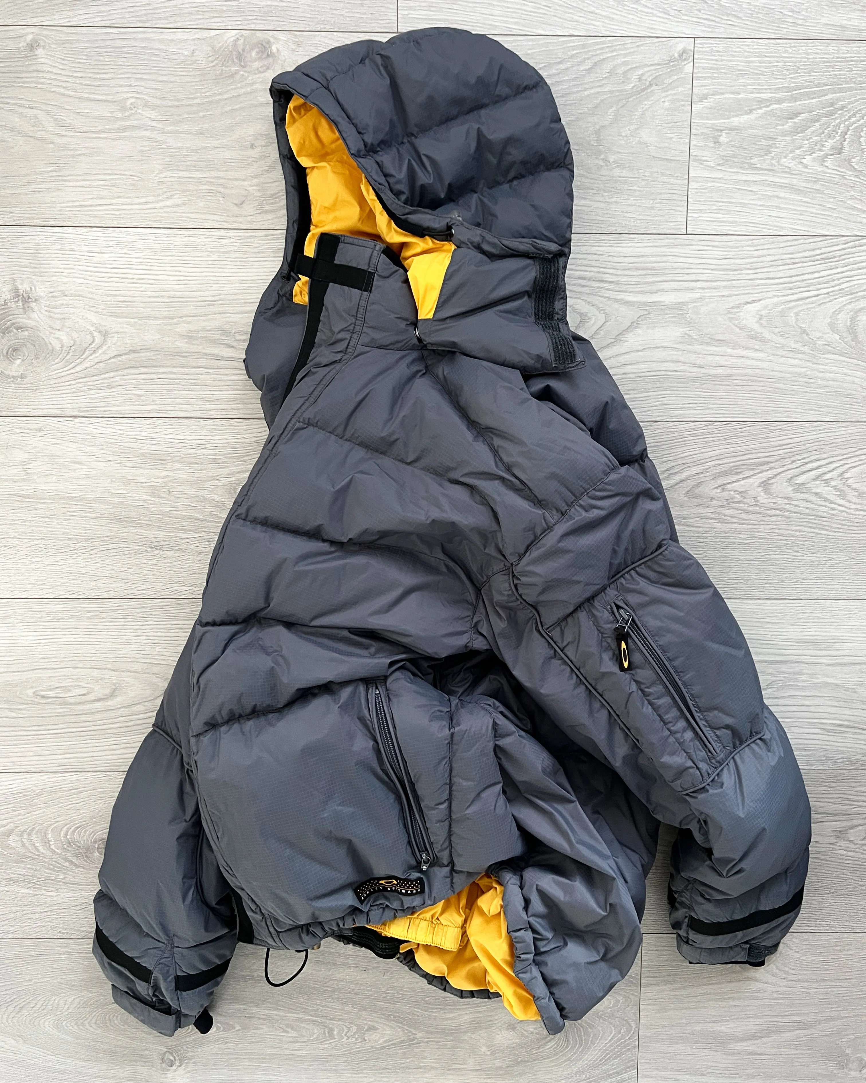 Oakley Software FW2006 Goose Down Technical Puffer Jacket - Size S