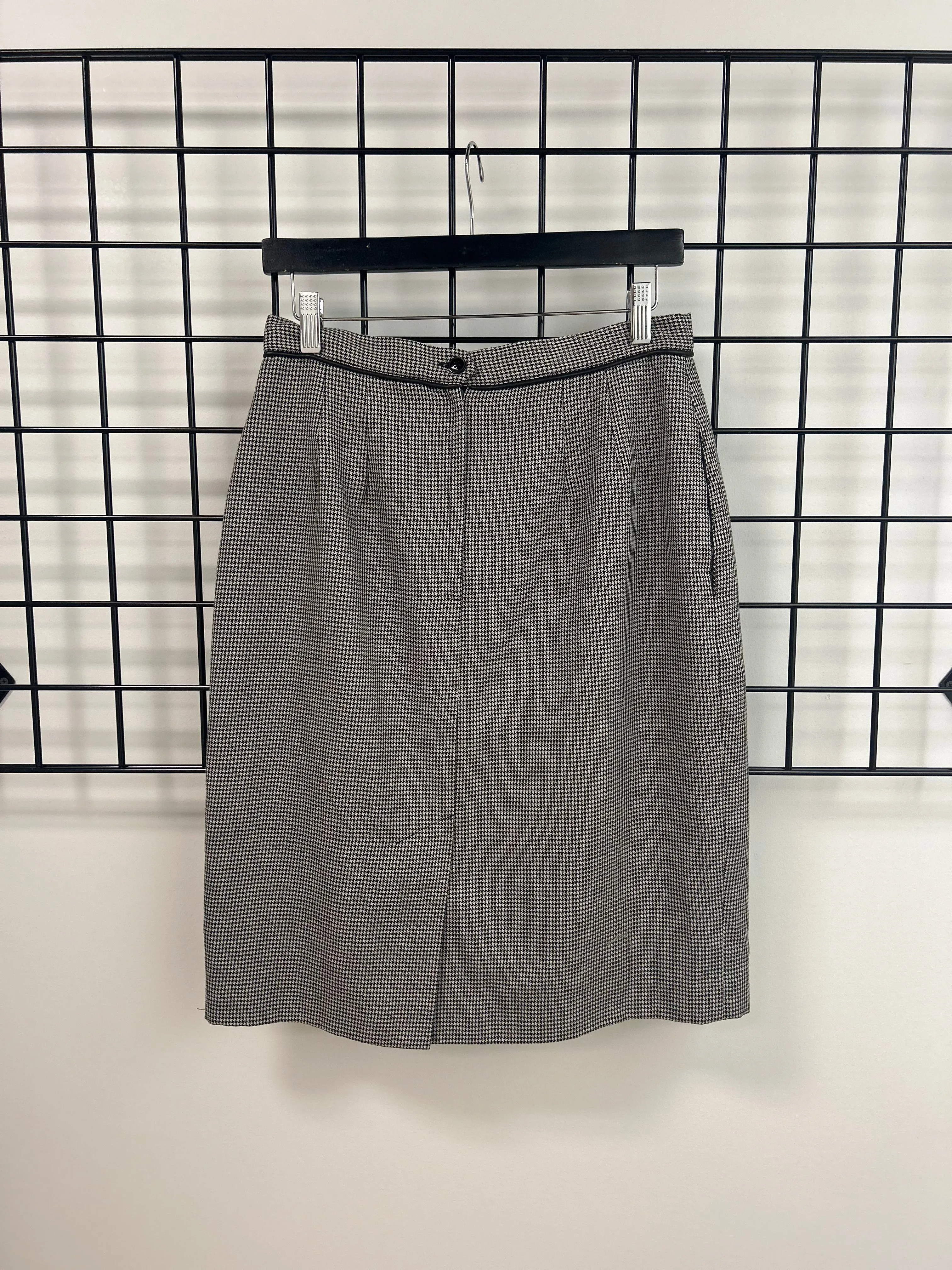 Size 12 Houndstooth Pencil Skirt