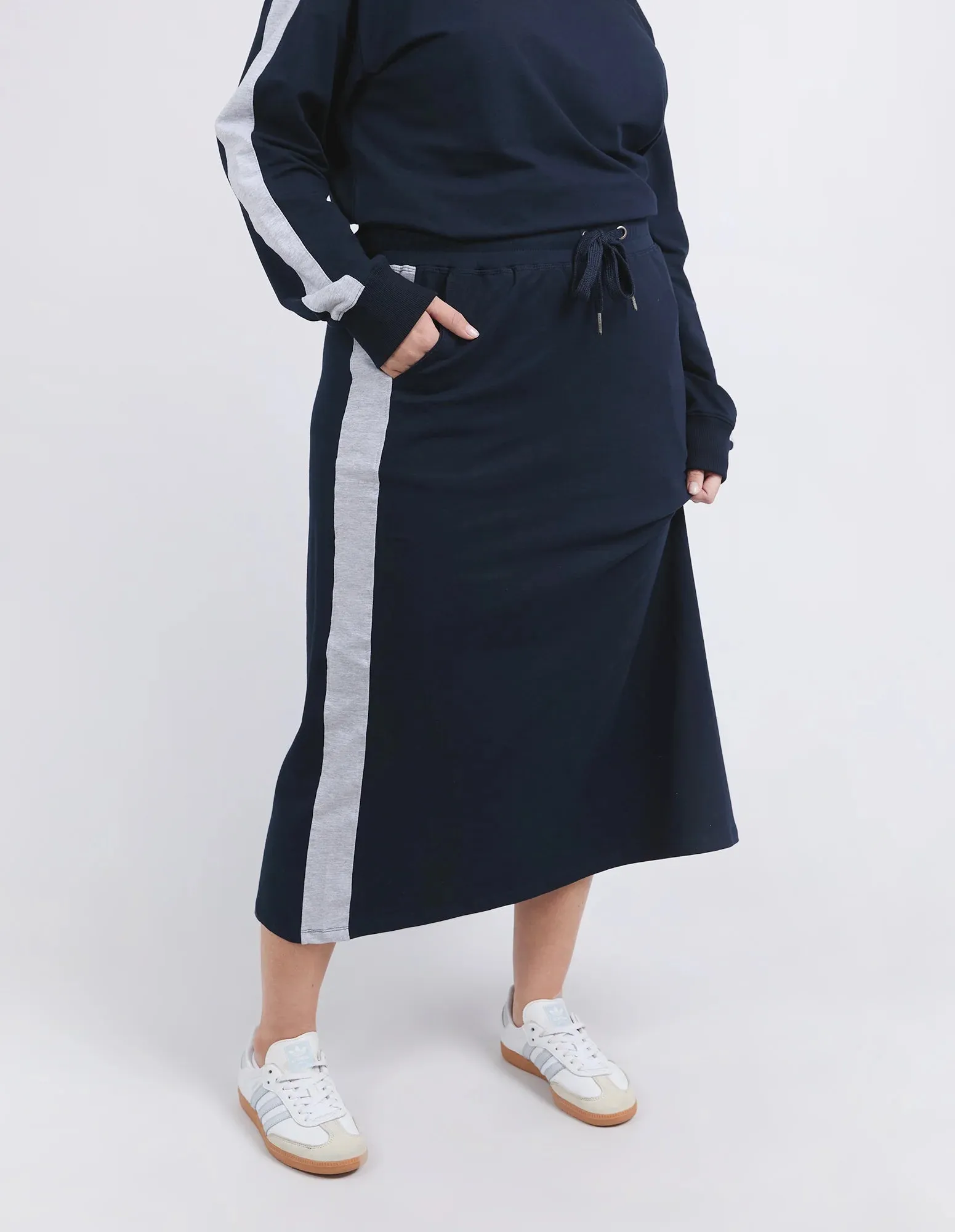 Sloan Fleece Skirt- Navy