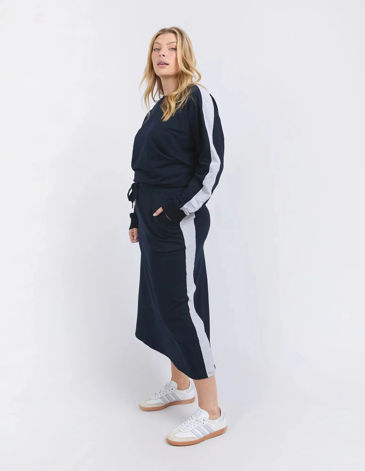 Sloan Fleece Skirt- Navy