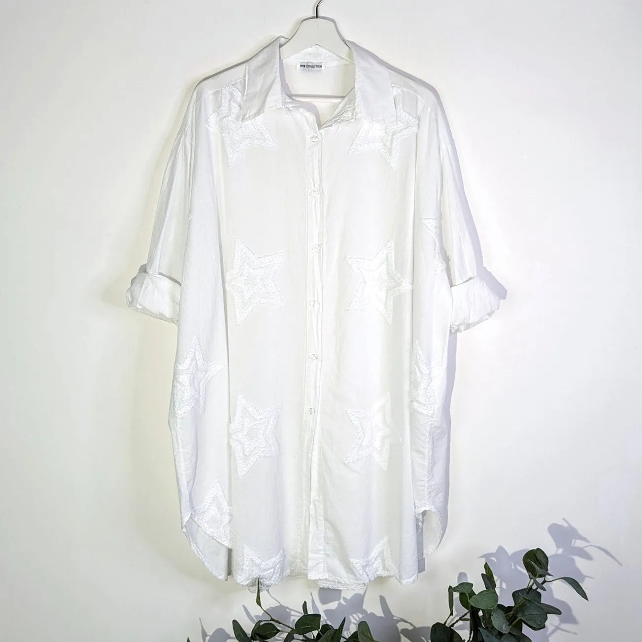 Super roomy fashionable frayed star fabric shirt (M-L)